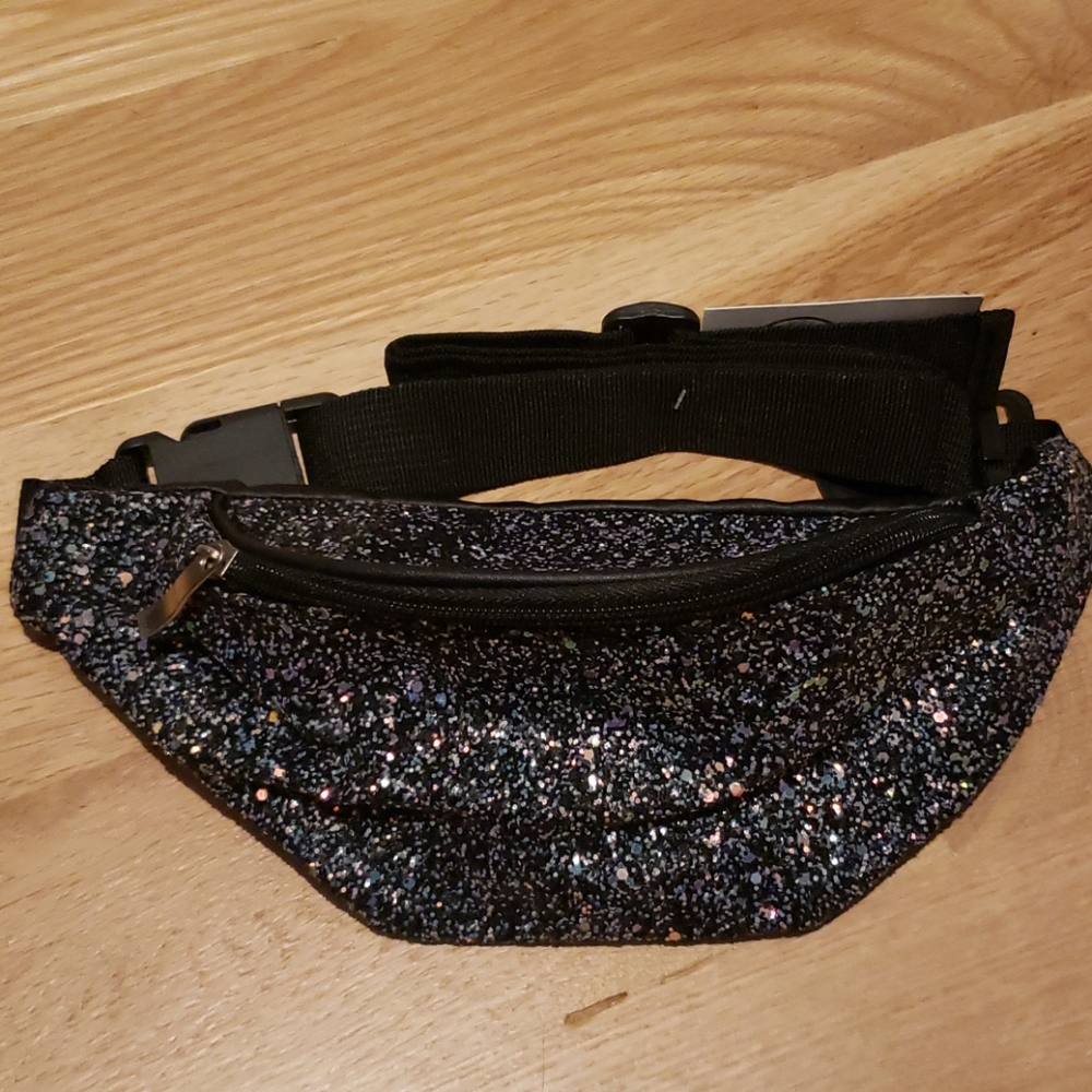 Mini fanny pack